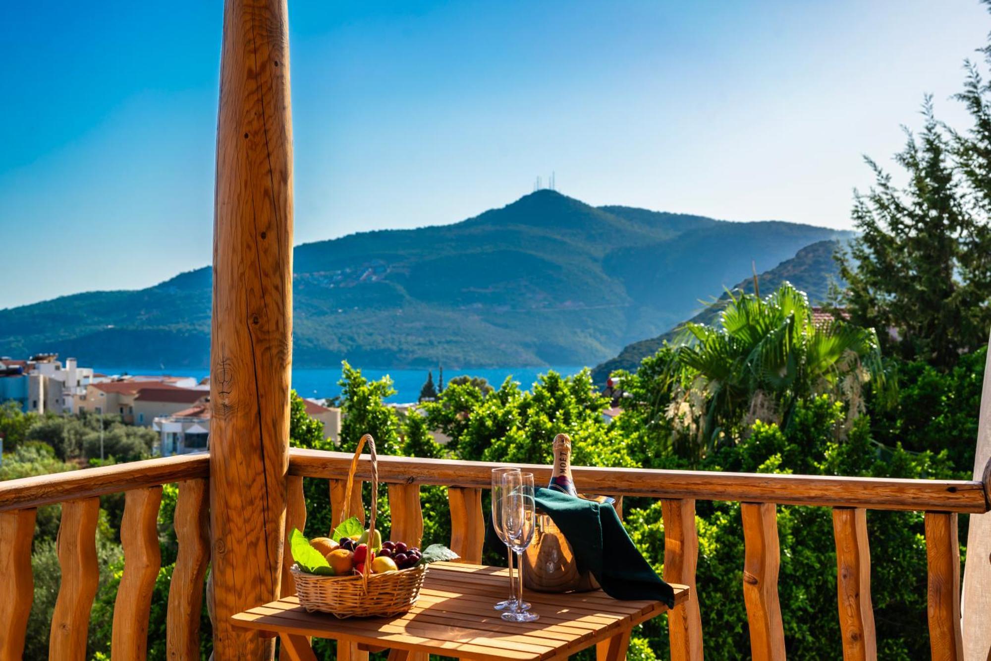 Master Deluxe Double Room Terrace Sea View