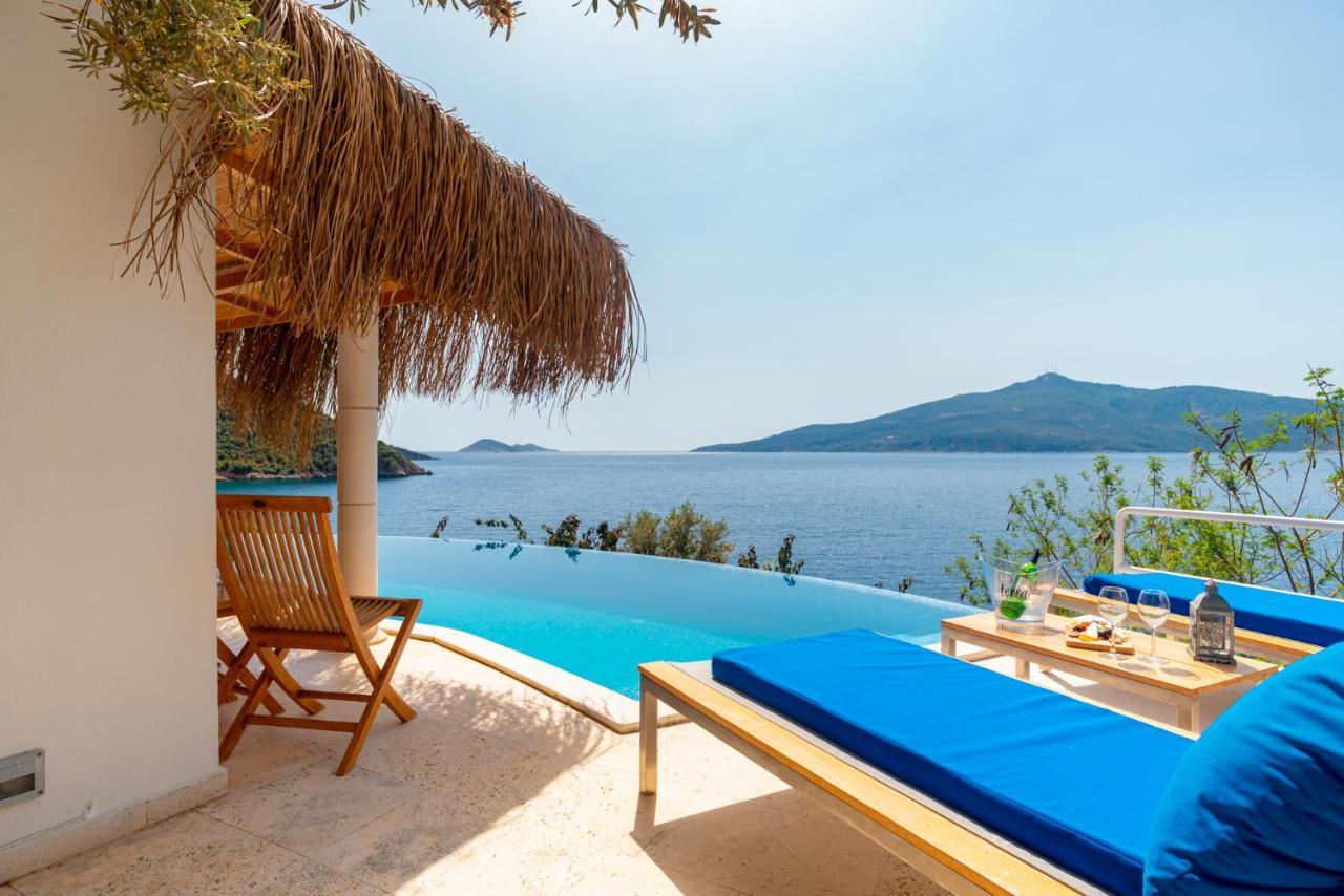 King Suite Sea View